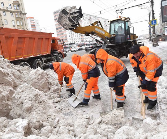 Уборка снега в Черкесске и  Карачаево-Черкессии